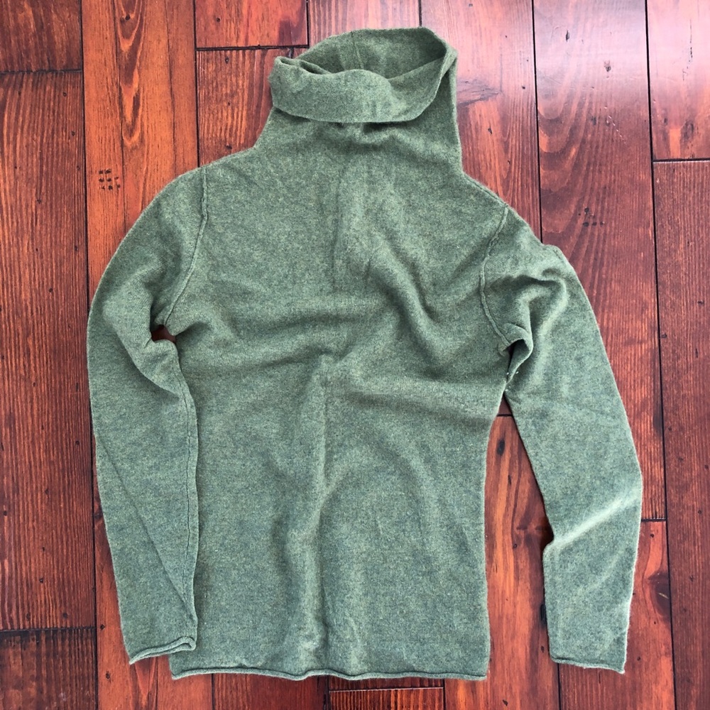 Cashmere Old Navy Rolled Neck Sweater